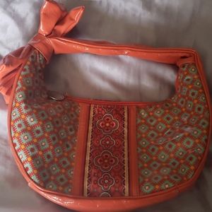 Vera Bradley frill purse